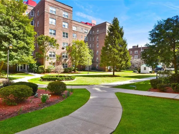 90 BRYANT Avenue #C-5B, White Plains, NY 10605