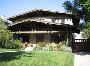 326 S Van Ness Ave, Los Angeles, CA 90020