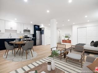 527 S Barrington Ave APT 16, Los Angeles, CA 90049