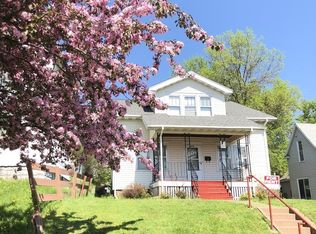 2315 W 7th St #1, Duluth, MN 55806