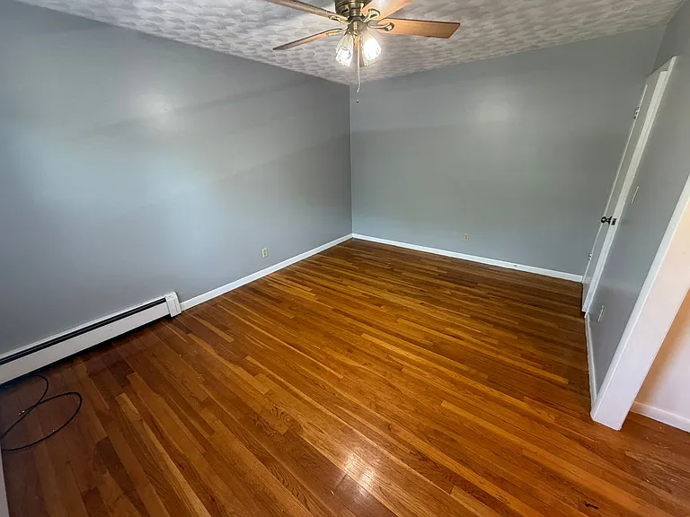 544, 546, 546-1/2 Chandler Street — Photo 12