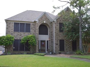4800 Oakmont Ct, League City, TX 77573