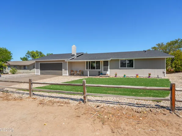 1406 Langley Dr, Gardnerville, NV 89460