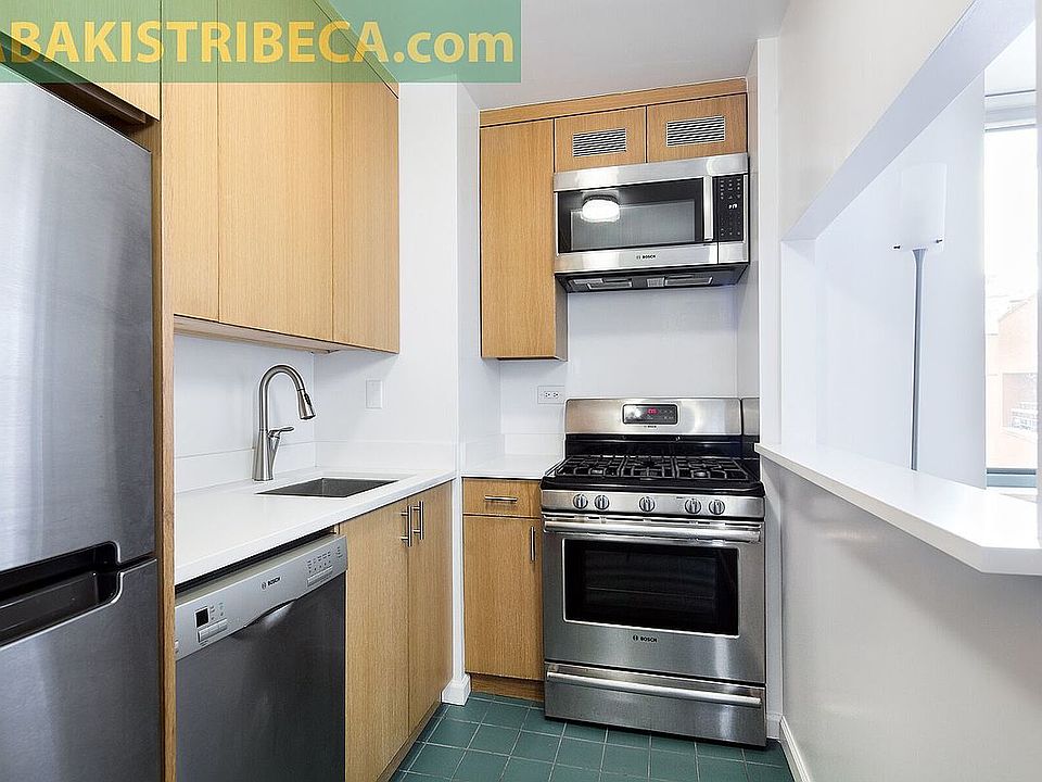 1st image of 295 Greenwich St APT 7
