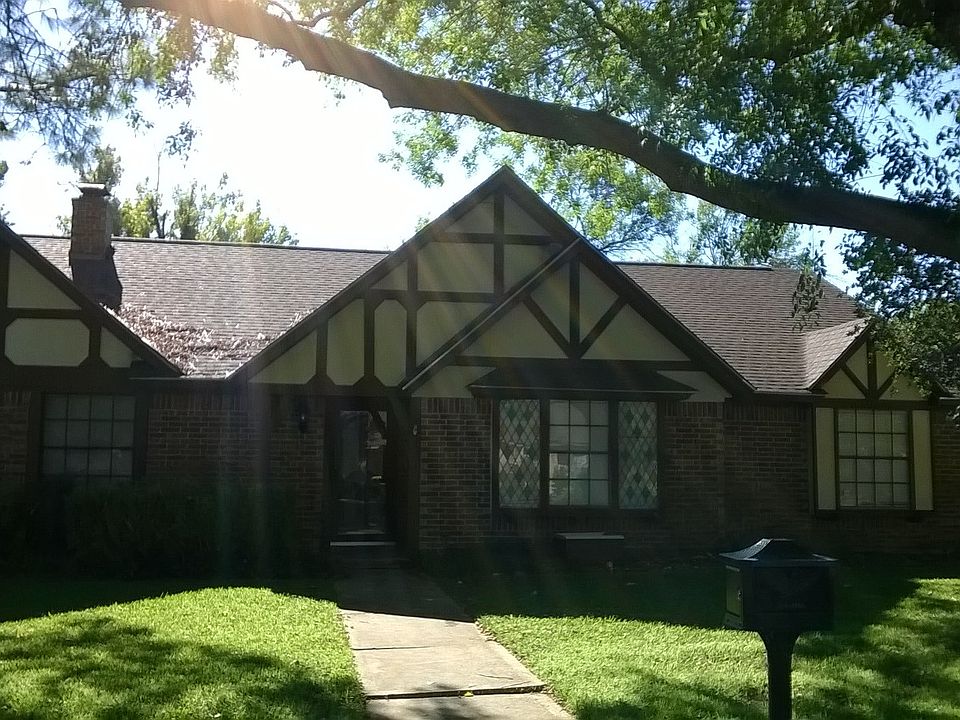 main photo