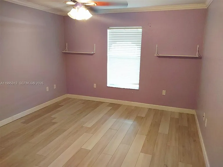 4031 Santa Barbara Dr — Photo 24