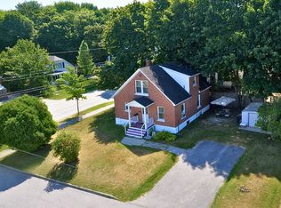 271 S Main St, Auburn, ME 04210