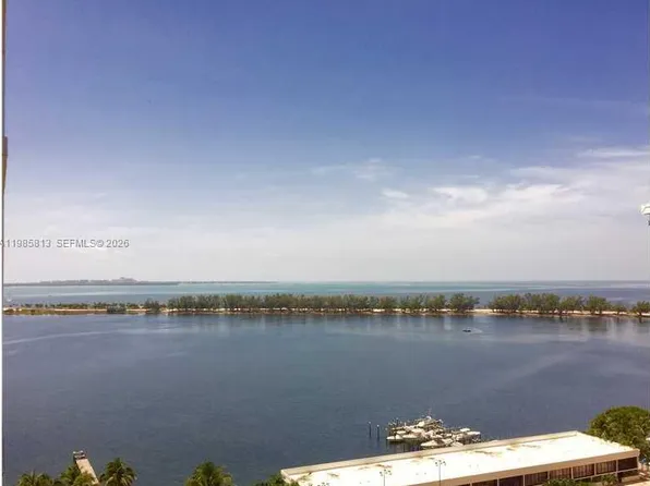 1901 Brickell Ave, Miami, FL