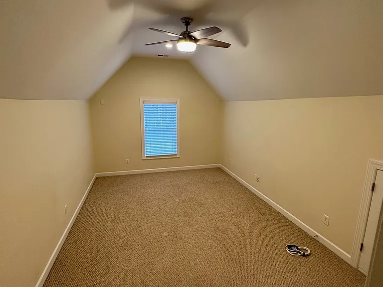 14810 Provence Ln — Photo 29