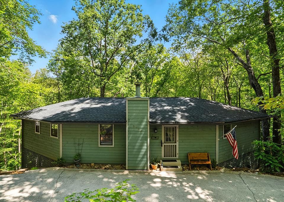 1st image of 816 Mulligan Way