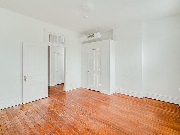 3rd image of 3730 California Ave