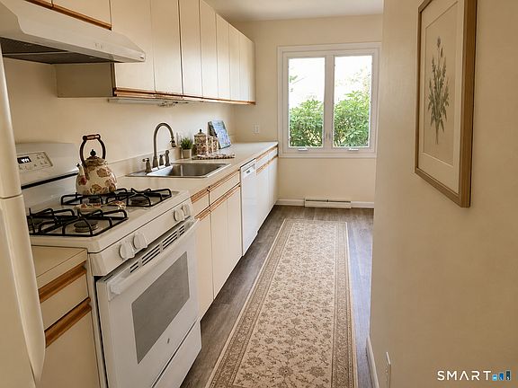 4th image of 109 Florence Road #D
