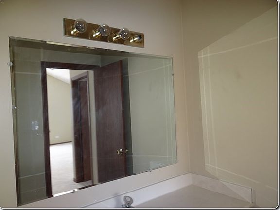 5th image of 12613 S Central Park Ave