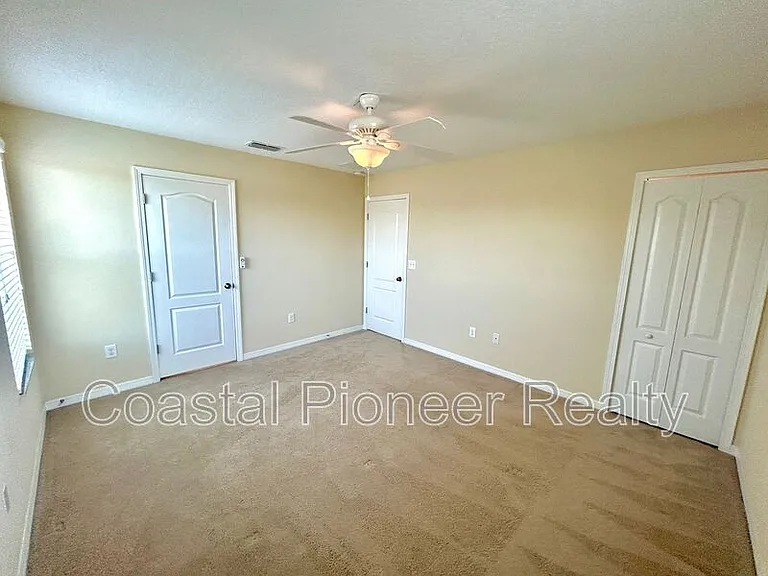 2123 Roanoke Springs Dr — Photo 24