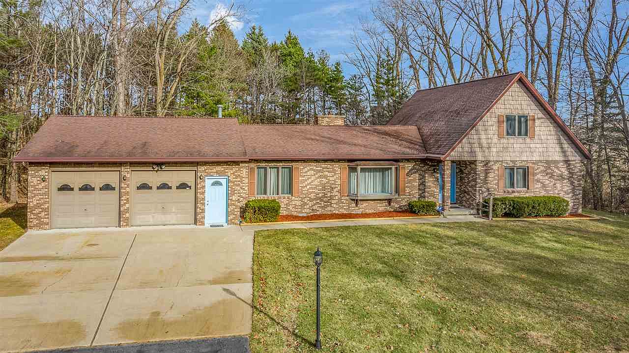 2412 W Midland Rd Midland Mi 48642 Mls 50029832 Zillow