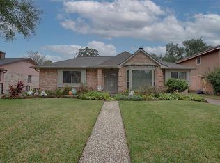 15610 Lone Tree Dr, Houston, TX 77084