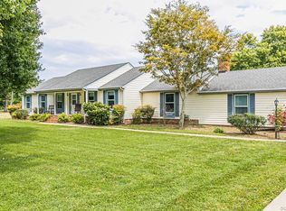 8176 N Shall Dr, Mechanicsville, VA 23111