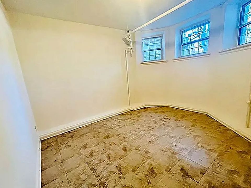 2nd image of 7005 Shore Rd APT 4