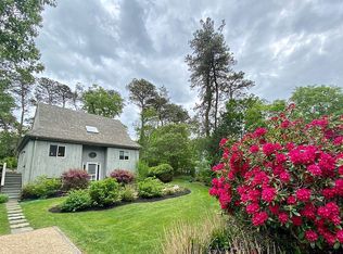 19 Hidden Cove Rd, Oak Bluffs, MA 02557