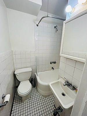 5th image of 1066 2nd Ave #4D