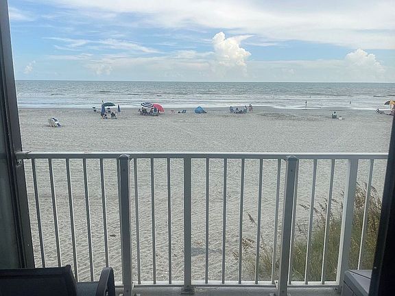 3rd image of 9400 Shore Dr #114