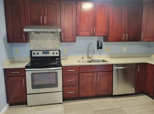 516 Granger Ter APT 3, Sunnyvale, CA 94087