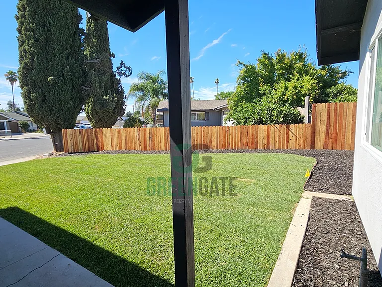 901 Valente Way — Photo 6