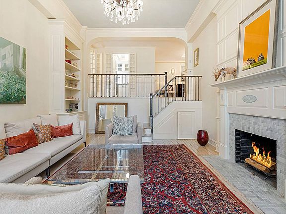 4th image of 434 E 52nd St APT 10G