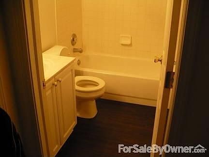 5th image of 10318 Lakeland Dr