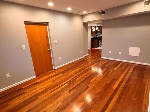 2504 22nd St NE APT 6, Washington, DC 20018