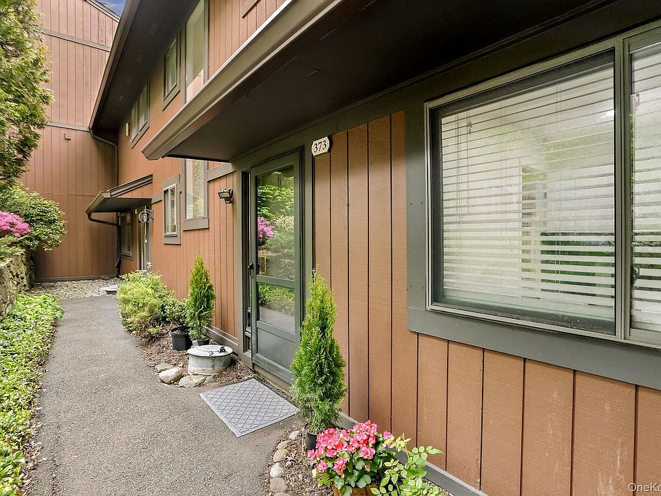 1st image of 373 Martling Avenue