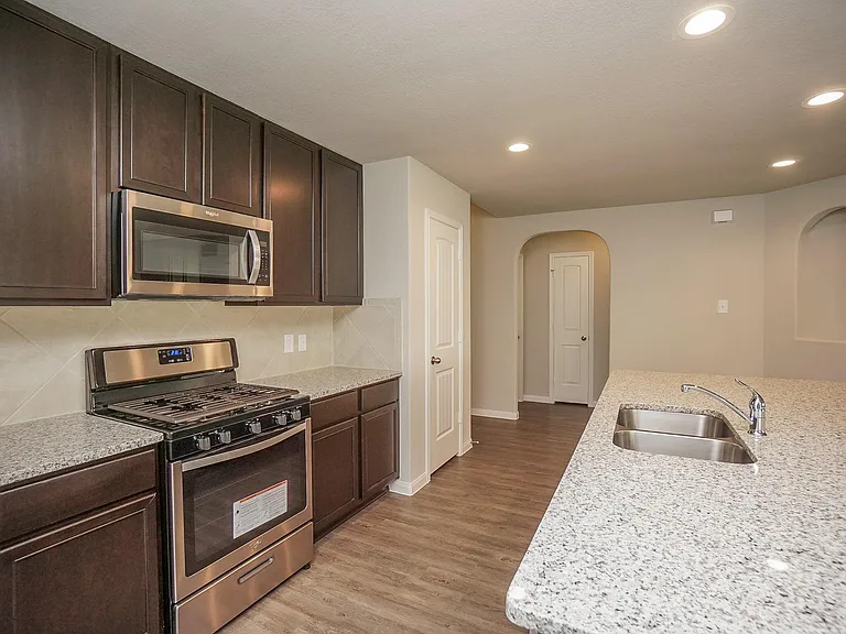 3331 Rosselli Brush Dr — Photo 13