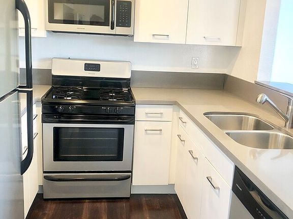 2nd image of 909 N Gardner St APT 102