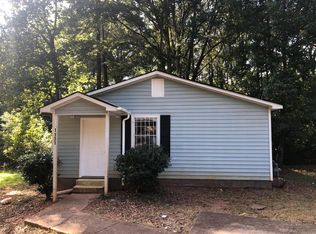 1131 W College Ext, Griffin, GA