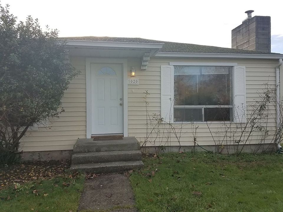 1st image of 1020 E 7th St