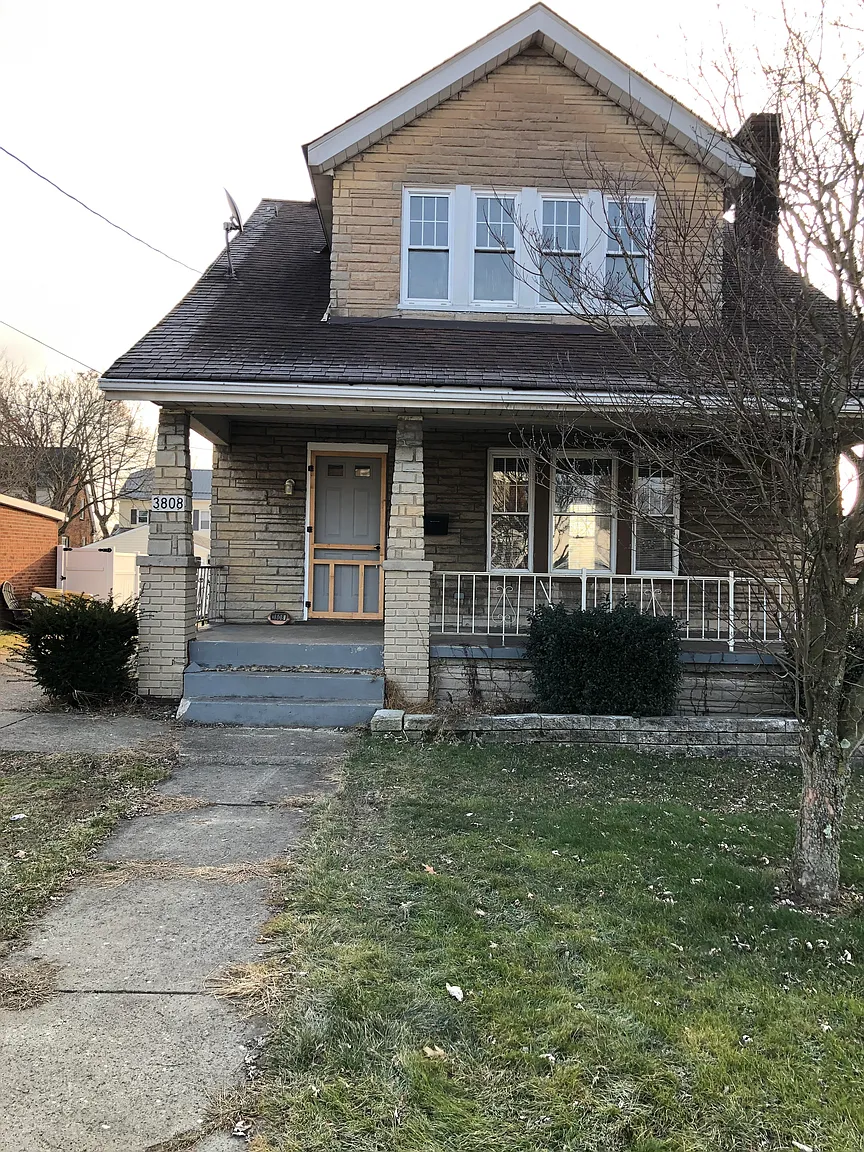 3808 Collins Way photo 1