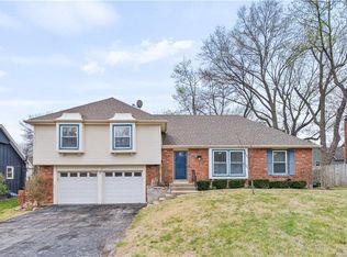 9350 Lamar Ave, Overland Park, KS 66207