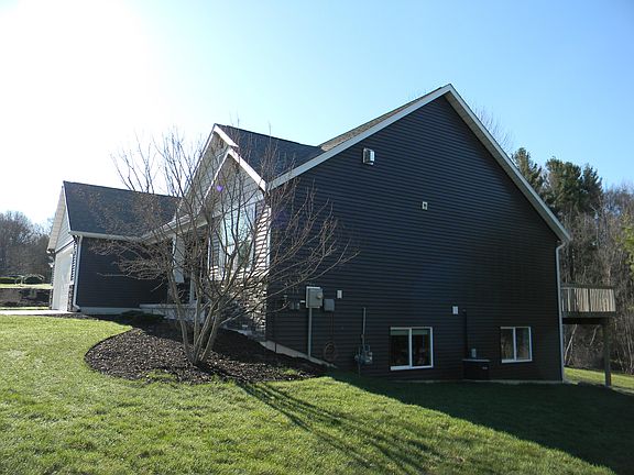 2nd image of 1365 N Hillside Dr
