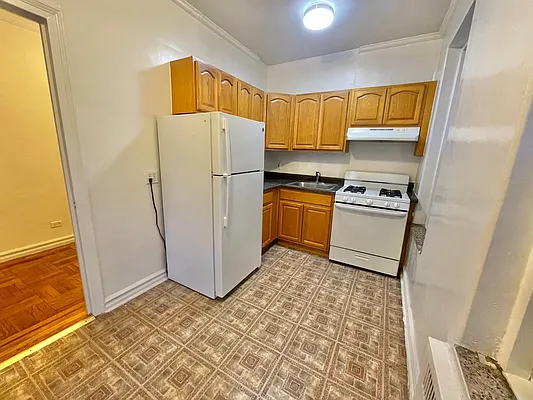 Rented by Contact Realty | media 13