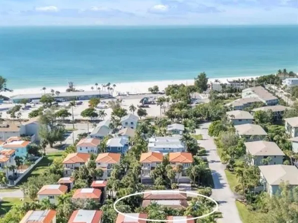 517 42nd St, Holmes Beach, FL 34217
