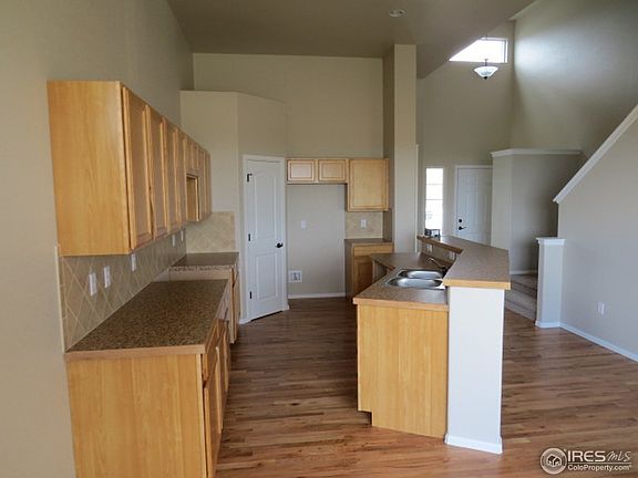 4th image of 5760 Mountain Shadows Blvd