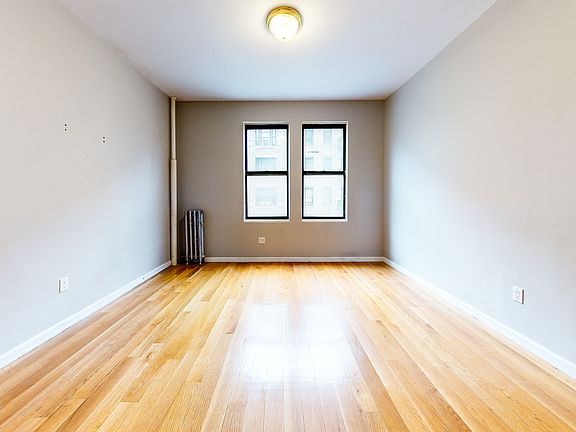 3rd image of 638 W 160th St #30E