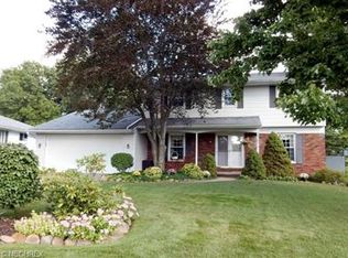 4702 Cottonwood Ln, Brunswick, OH 44212