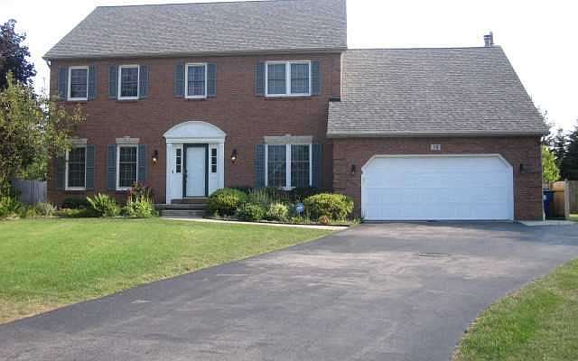 1st image of 19 Fox Chase Ct
