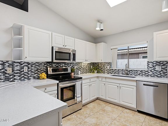 5th image of 3407 E WAHALLA Lane