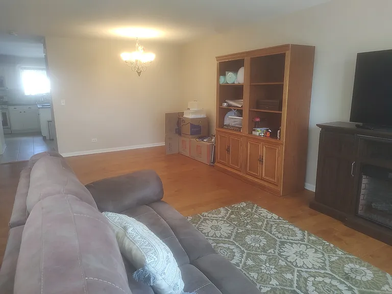 24463 John Adams Dr — Photo 8