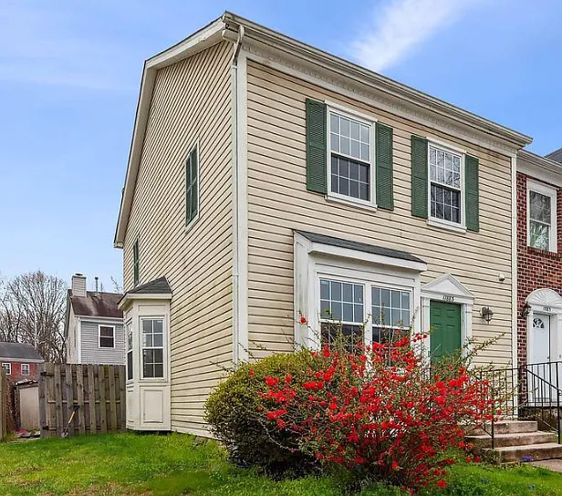 Building Photo - 17883 Lounsbery Dr