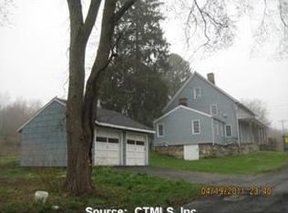 55 Old Amity Rd, Bethany, CT 06524