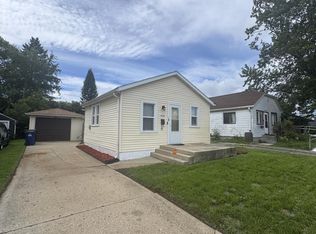 1922 Arthur AVENUE, Racine, WI 53405