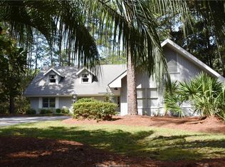 31 Pineland Rd, Hilton Head Island, SC 29926